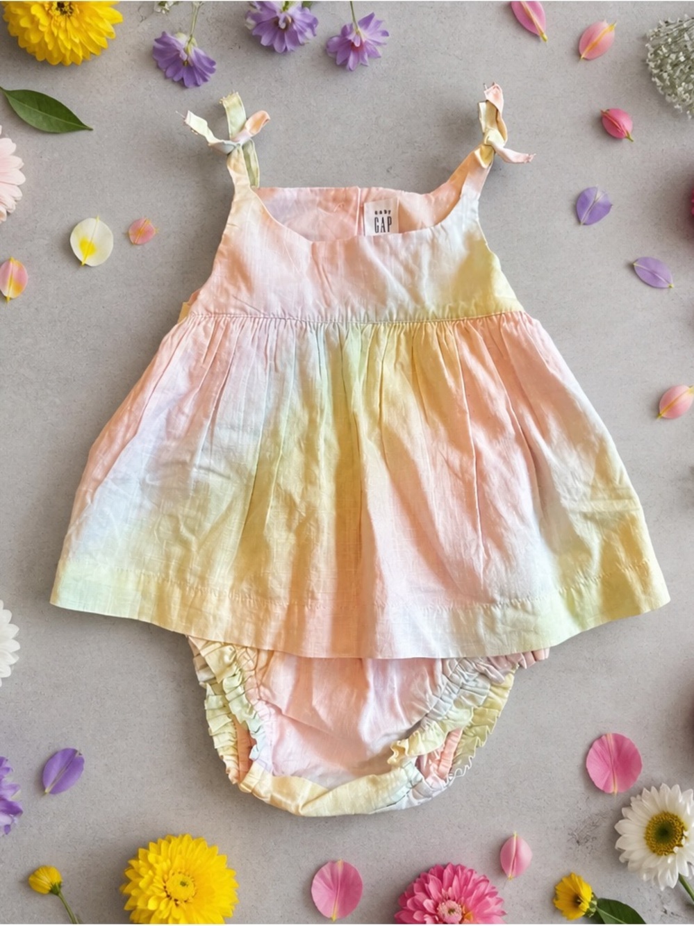 GAP Pastel Tie-Dye Pink Yellow Blue Ruffle Matching Set
